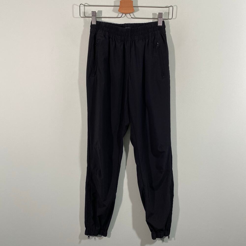 TNA Aritzia Women’s Black Zipper Hem Lightweight Riley Jogger Pants Size XS - Picture 1 of 8